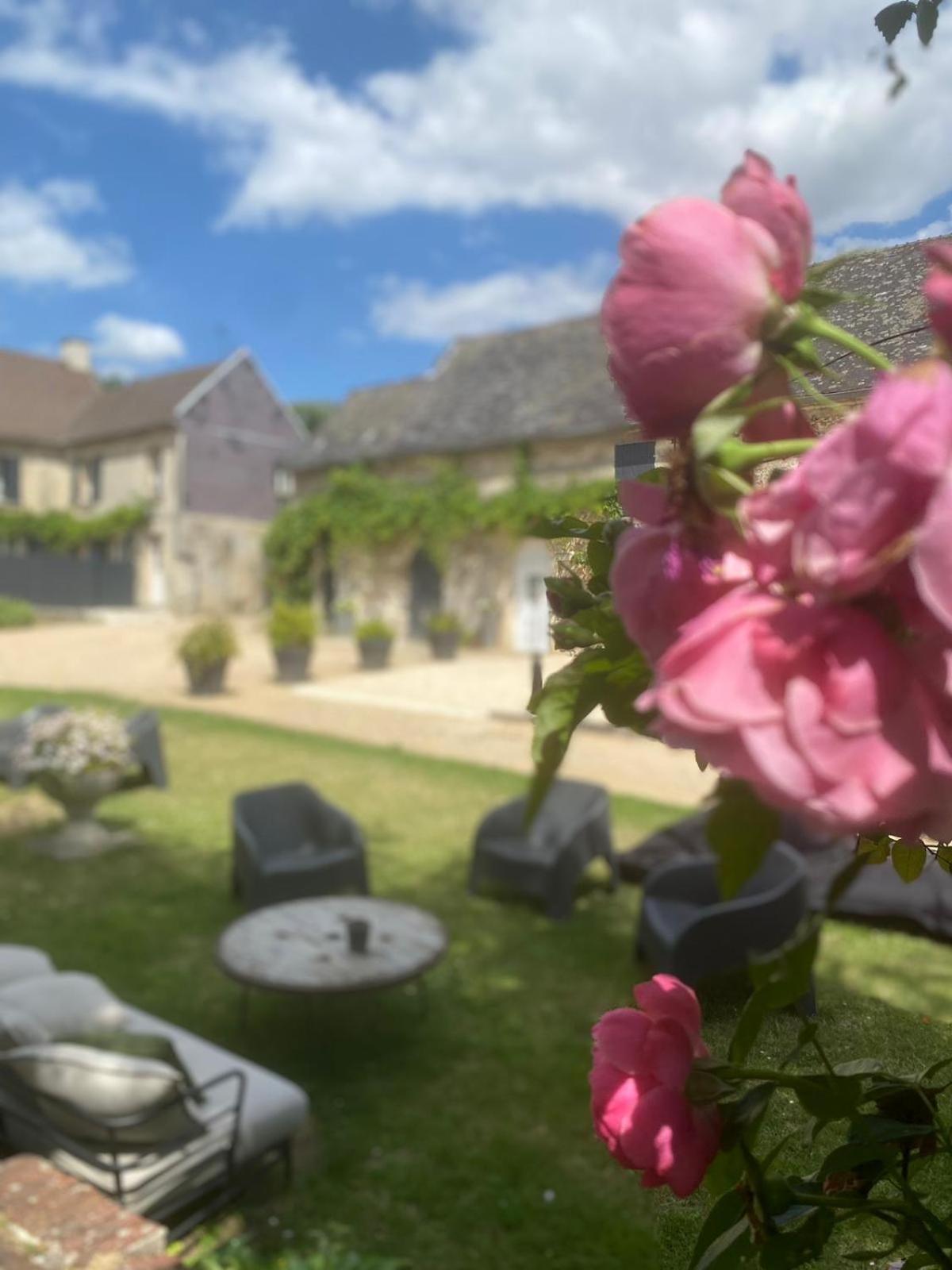 La Ferme De Valeuse Bed and Breakfast Morienval Buitenkant foto